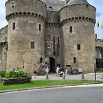 La Maison Du Bord Du *