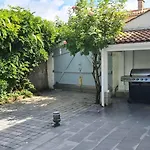 La Maison Du Bord Du Holiday home *