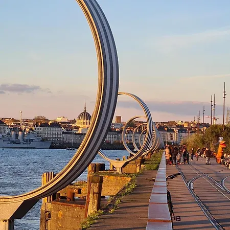 La Maison Du Bord Du Ferienhaus
