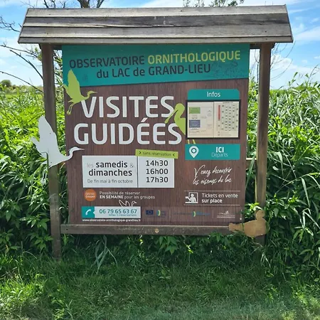 La Maison Du Bord Du Ferienhaus *