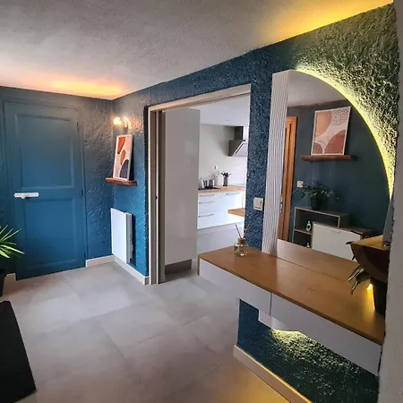 La Maison Du Bord Du *