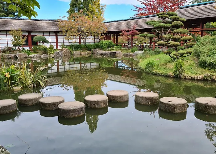 La Maison Du Bord Du *