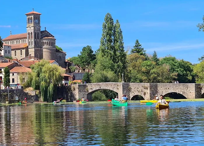 La Maison Du Bord Du * La Chevrolière