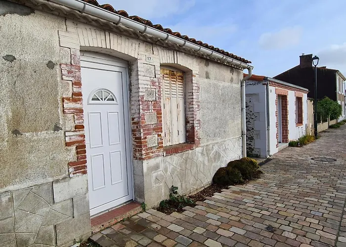 펜션 La Maison Du Bord Du