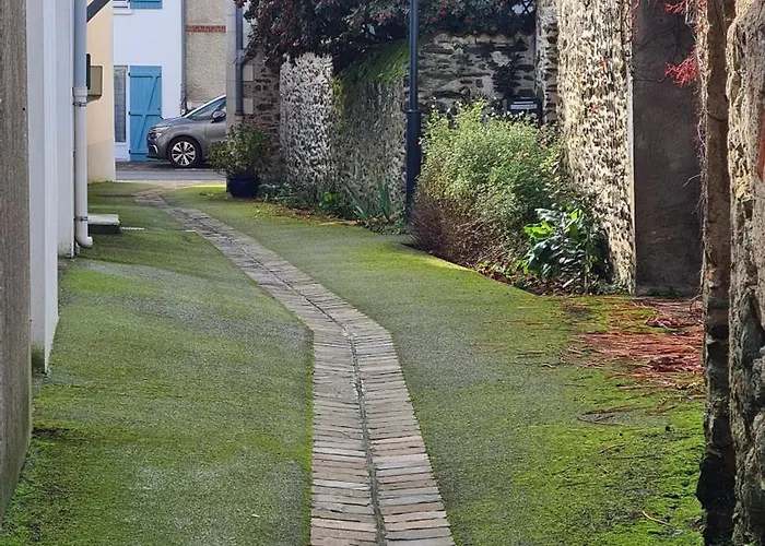 La Maison Du Bord Du 펜션 La Chevrolière