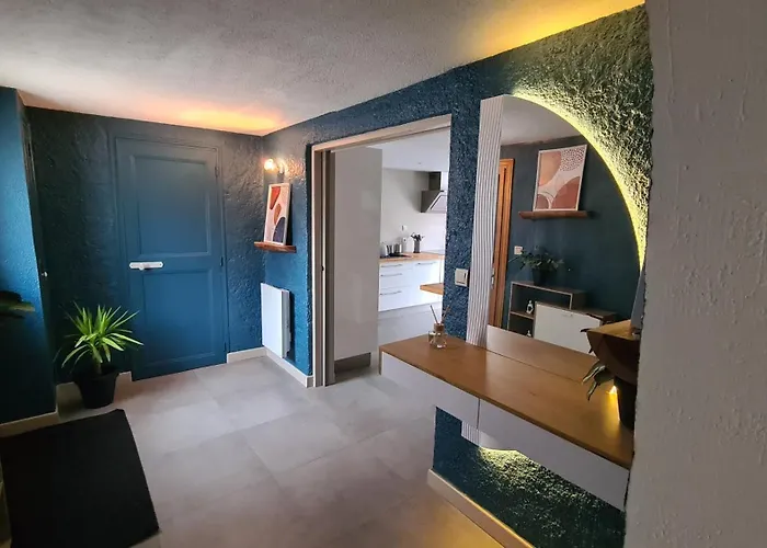 La Maison Du Bord Du *